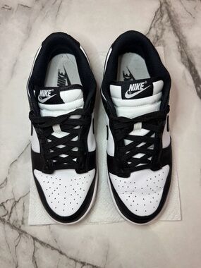 Nike Black & White Sneakers with Low Profile